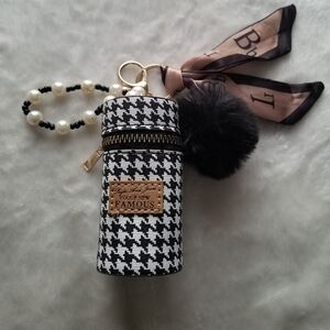 Vogue Black and White Houndstooth Key Holder with Pearl and Pom-Pom